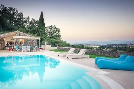 Corfu Greece Βιρός